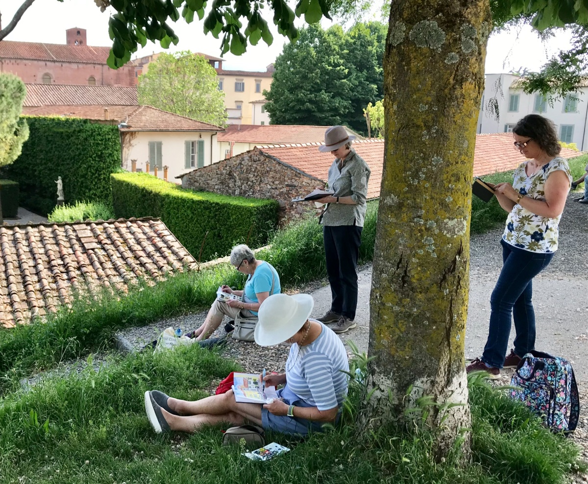 Sketching on the Lucca City Wall